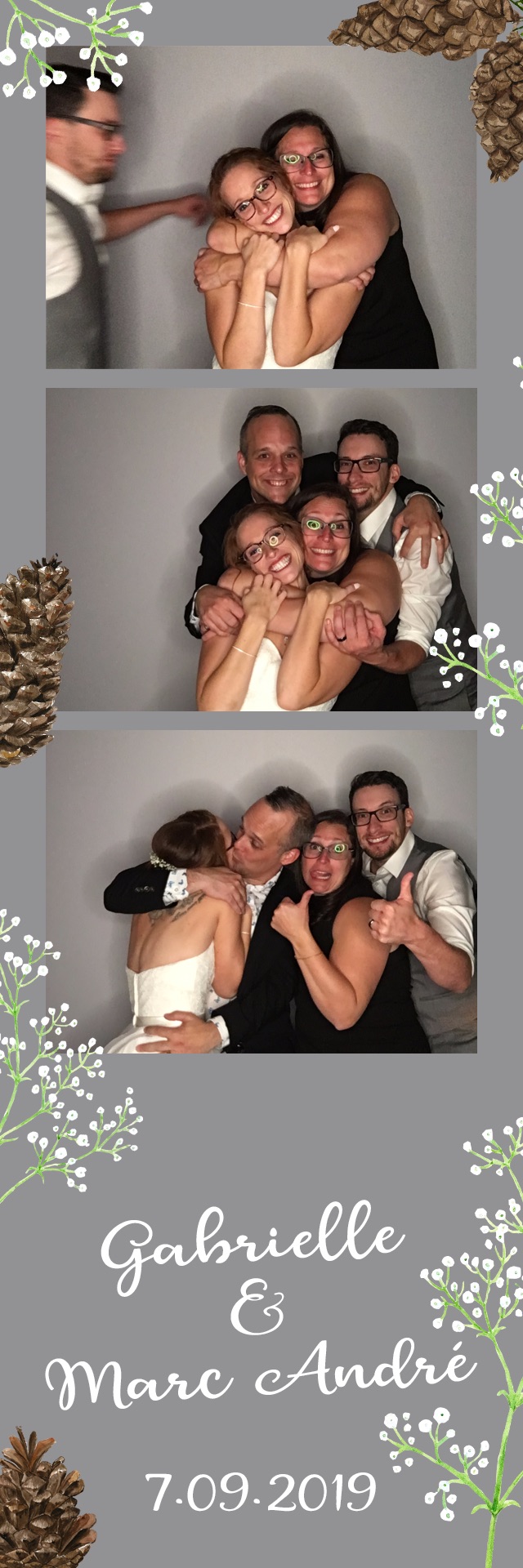 Mariage de Gabrielle et Marc-André | View more photos from the event at album.pbooth.red/u/Photobooth-RED/Mariage-de-Gabrielle-et-Marc-André
